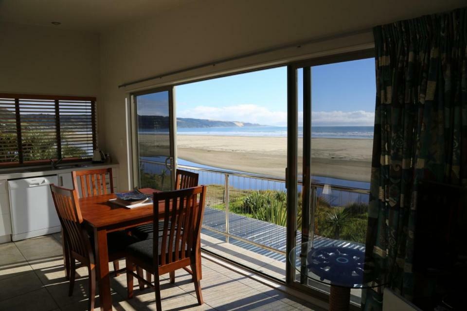 Gems Seaside Lodge Ahipara Exterior foto